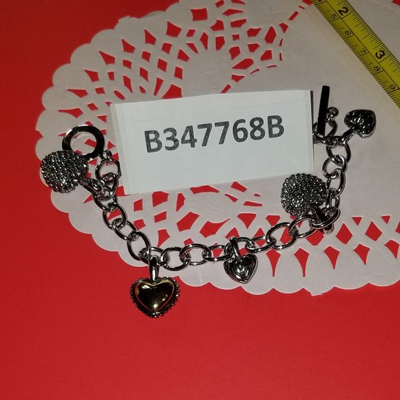 Vintage Jewelry - Vtg Bracelet